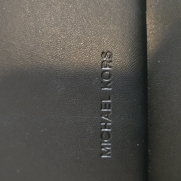 Michael Kors Black Wristlet Wallet NWOT - Picture 6 of 8